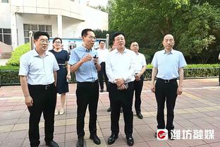 尼尔森全场数据：1次助攻，5次过人，6次抢断，12次赢得对抗